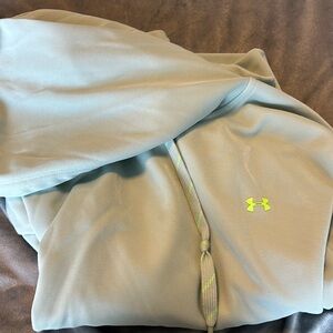UA Hoodie
